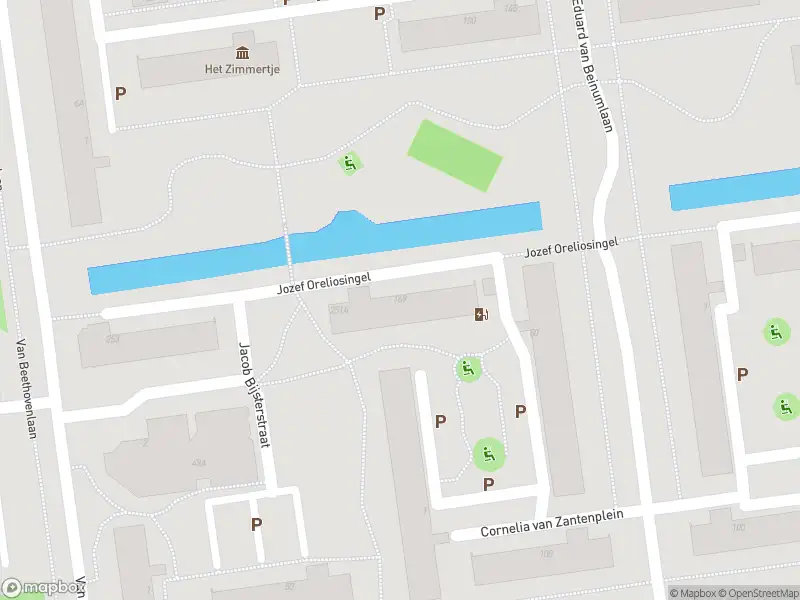 Ambulance met gepaste spoed naar de Jozef Oreliosingel in Schiedam