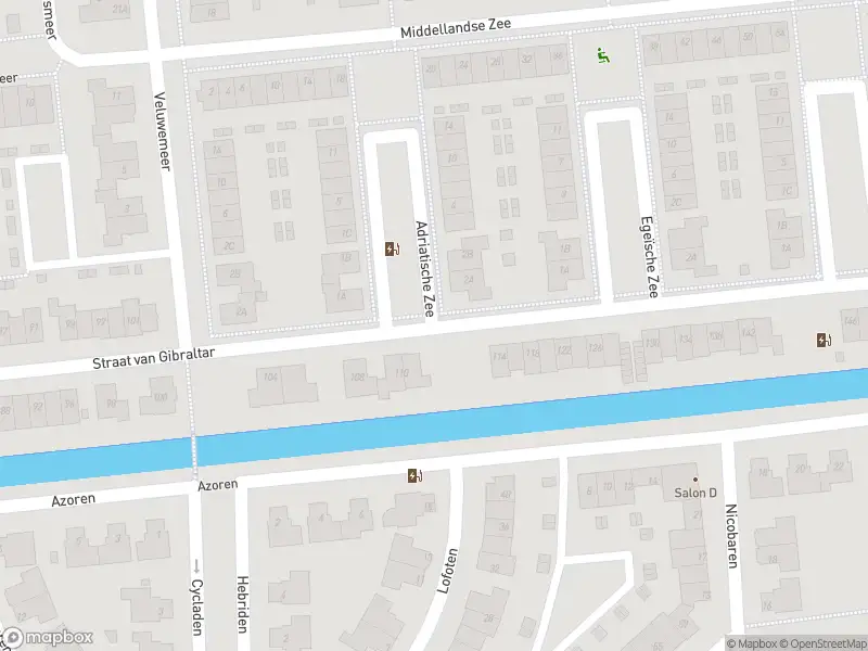 Brandweer met gepaste spoed naar de Straat van Gibraltar in Amersfoort vanwege een buitenbrand