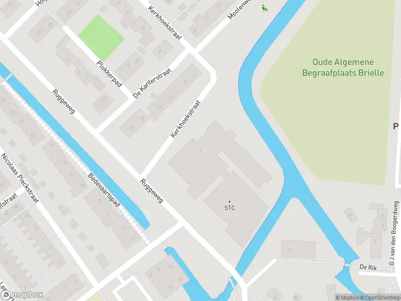 Ambulance met gepaste spoed naar de Kerkhoekstraat in Brielle