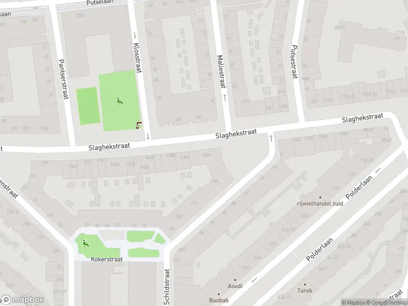 Ambulance met grote spoed naar de Slaghekstraat in Rotterdam