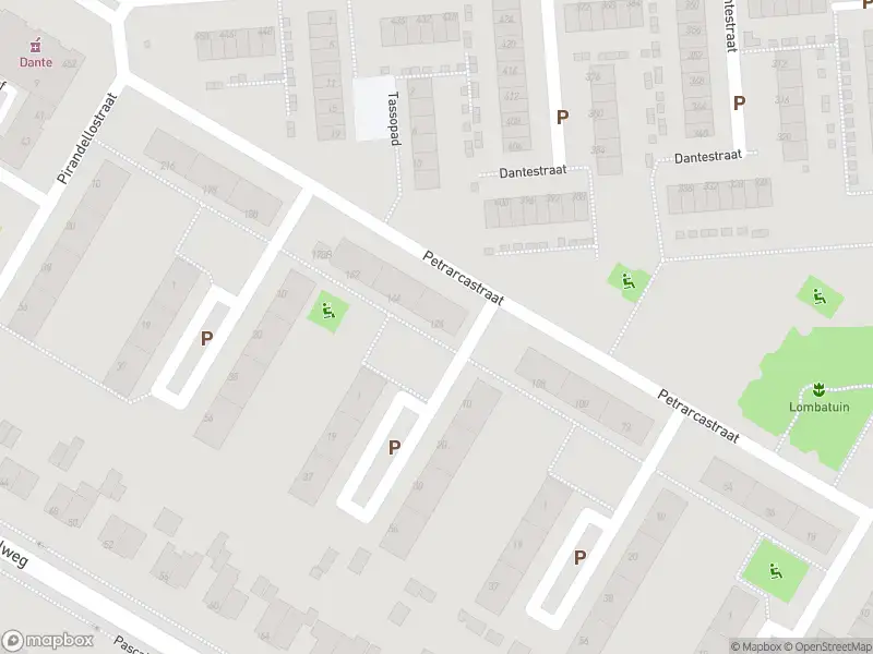 Ambulance met grote spoed naar de Petrarcastraat in Rotterdam