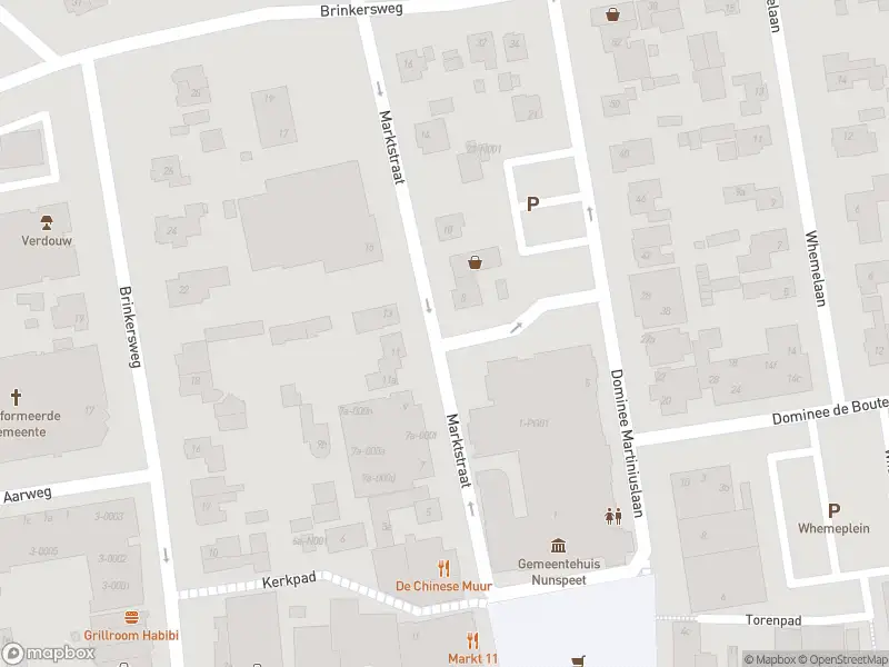 Brandweer met grote spoed naar de Marktstraat in Nunspeet vanwege gebouwbrand