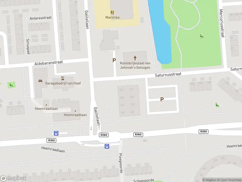 Ambulance met gepaste spoed naar de Saturnusstraat in Spijkenisse