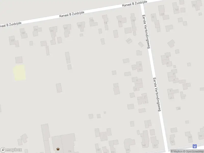 Politie met grote spoed naar de Lange Kavel in Emmer-Compascuum vanwege voertuigen te water