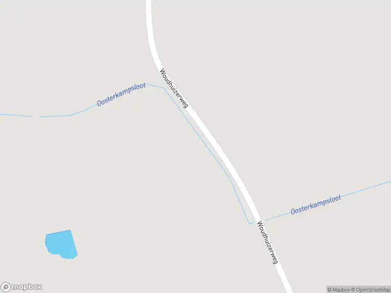 Brandweer met gepaste spoed naar de Woudhuizerweg in Apeldoorn vanwege stormschade