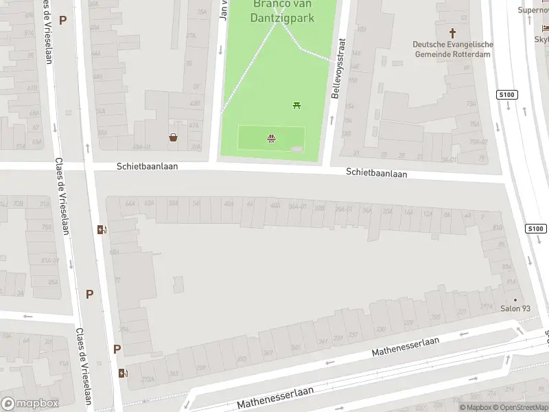 Ambulance met grote spoed naar de Schietbaanlaan in Rotterdam