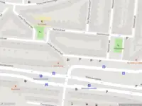 Brandweer met gepaste spoed naar de Marconistraat in Schiedam