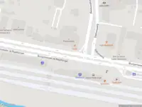 Ambulance met gepaste spoed naar de Stationsplein in Dordrecht