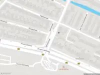 Ambulance met grote spoed naar de Iepenstraat in Krommenie