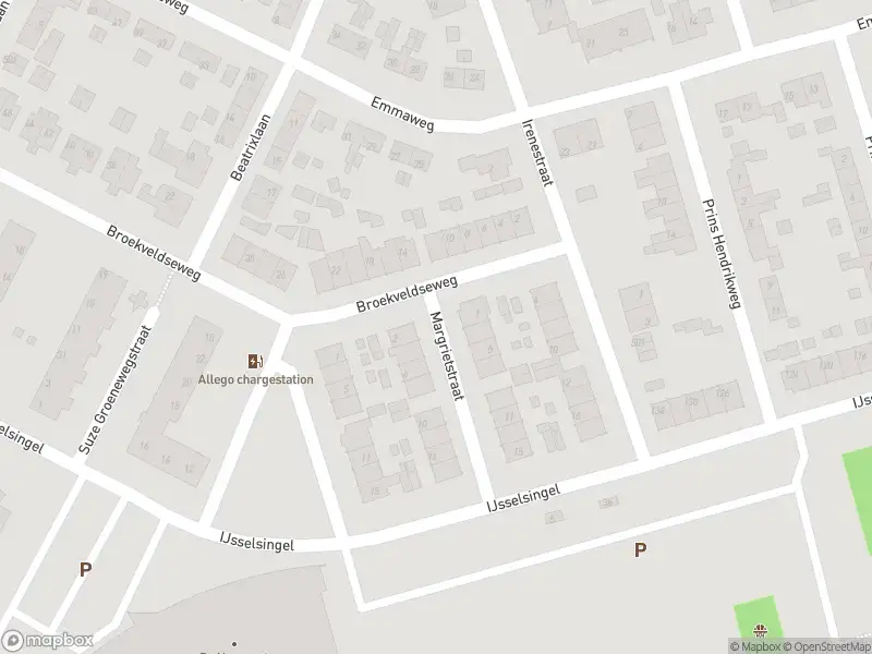 Brandweer met grote spoed naar de Margrietstraat in Rheden vanwege gebouwbrand