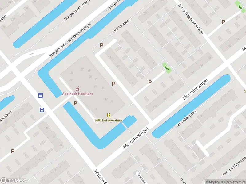 Ambulance met grote spoed naar de Olivier van Noortlaan in Gouda