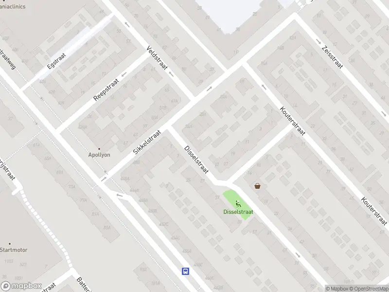 Ambulance met gepaste spoed naar de Disselstraat in Rotterdam