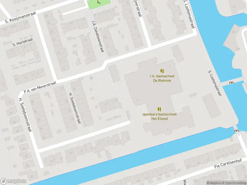 Ambulance naar de P.A. van Meverstraat in Zaandam vanwege ongeval met letsel