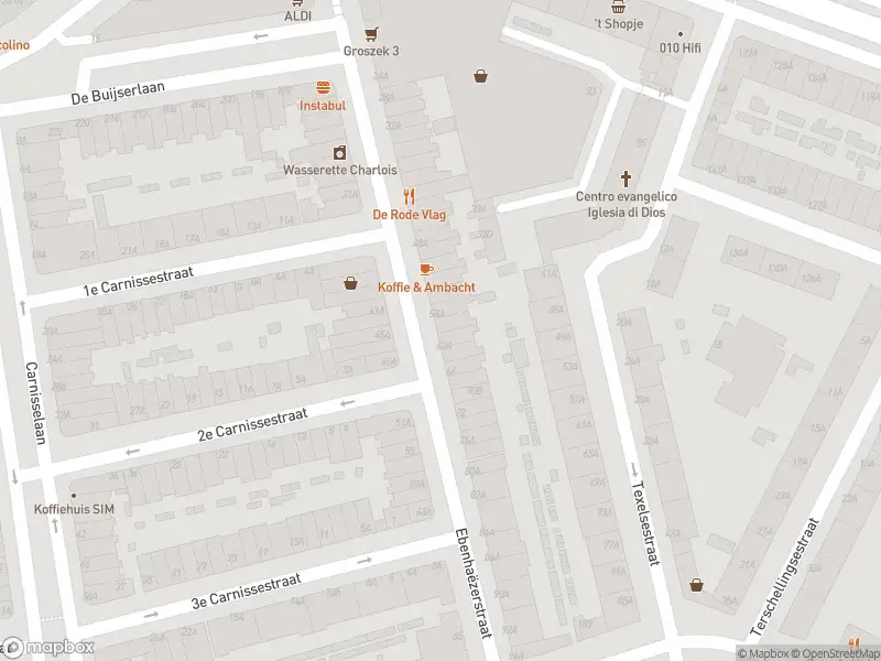 Ambulance met gepaste spoed naar de Ebenhaëzerstraat in Rotterdam