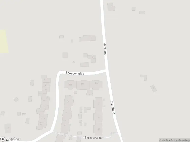 Politie naar de Hezeland in Gennep vanwege aanrijding met letsel