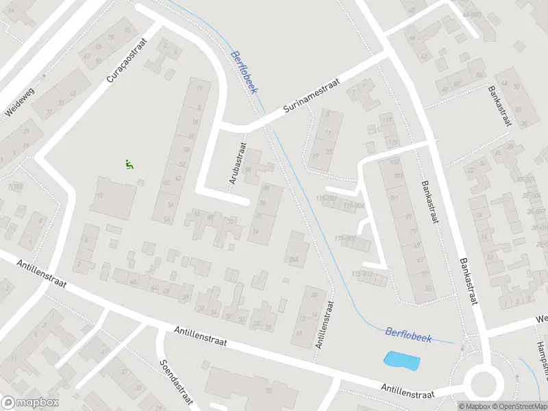 Brandweer met gepaste spoed naar de Bandoengstraat in Hengelo vanwege stormschade