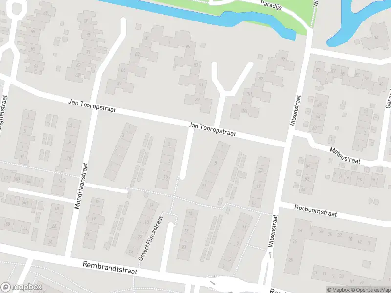 Ambulance met grote spoed naar de Govert Flinckstraat in Oud-Beijerland