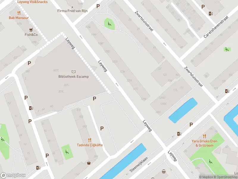 Ambulance met gepaste spoed naar de Paterswoldestraat in 's-Gravenhage