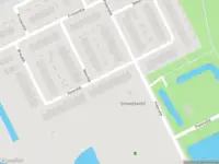 Ambulance met gepaste spoed naar de Oenerdijk in Rotterdam