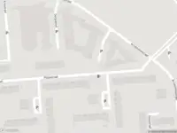 Ambulance met grote spoed naar de Aristotelesstraat in Rotterdam