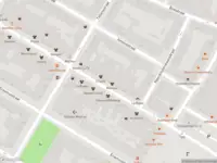 Ambulance met grote spoed naar de Noordmolenstraat in Rotterdam