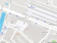 Ambulance met gepaste spoed naar de Stationsplein in Schiedam