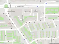 Brandweer en politie met grote spoed naar de Karel Doormanstraat in Bergen op Zoom vanwege middelgrote brand