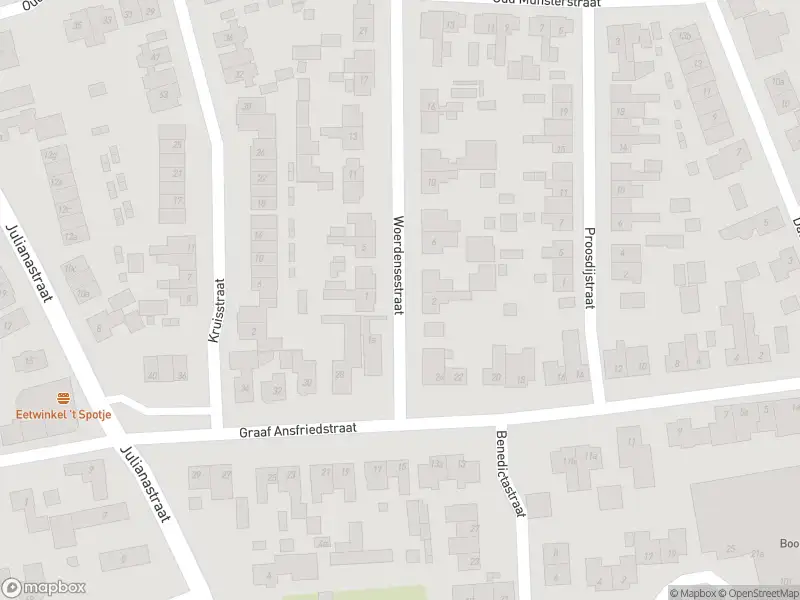 Brandweer met gepaste spoed naar de Woerdensestraat in Kerkdriel vanwege grote brand