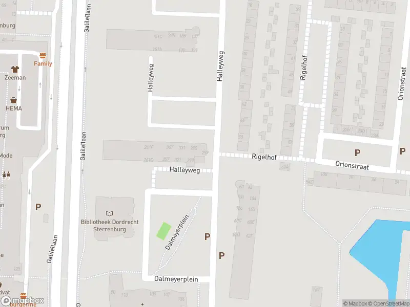 Ambulance met grote spoed naar de Halleyweg in Dordrecht