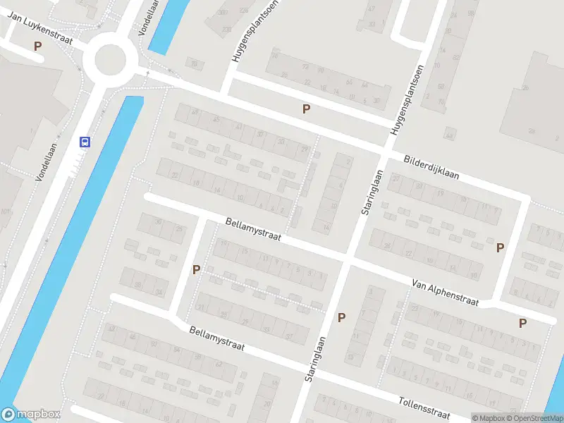 Ambulance met gepaste spoed naar de Bellamystraat in Ridderkerk