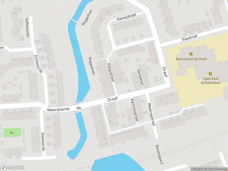 Ambulance met gepaste spoed naar de Indigodreef in Spijkenisse