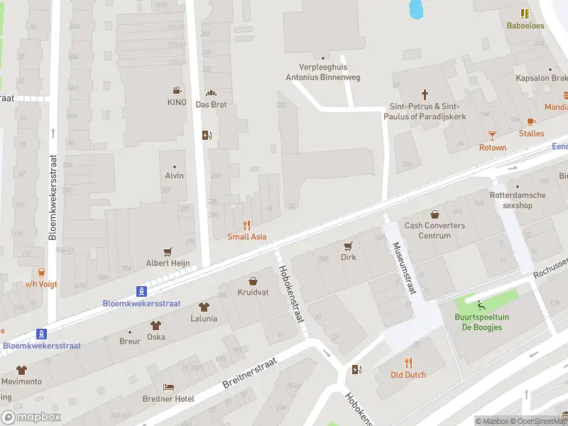 Ambulance met gepaste spoed naar de Nieuwe Binnenweg in Rotterdam