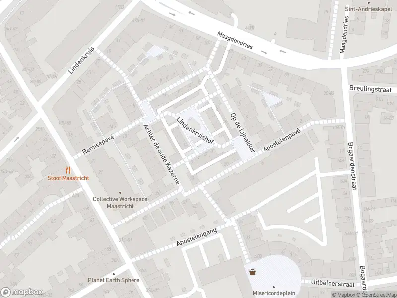 Brandweer met gepaste spoed naar de Lindenkruishof in Maastricht