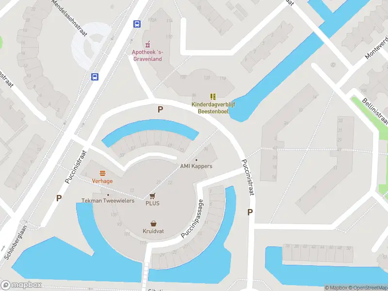 Ambulance met gepaste spoed naar de Puccinistraat in Capelle aan den IJssel