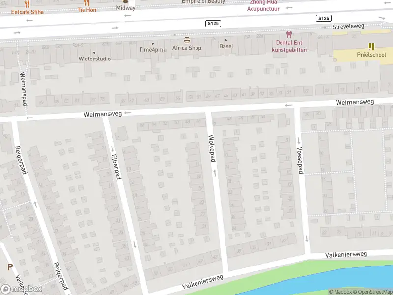 Ambulance naar de Wolvepad in Rotterdam