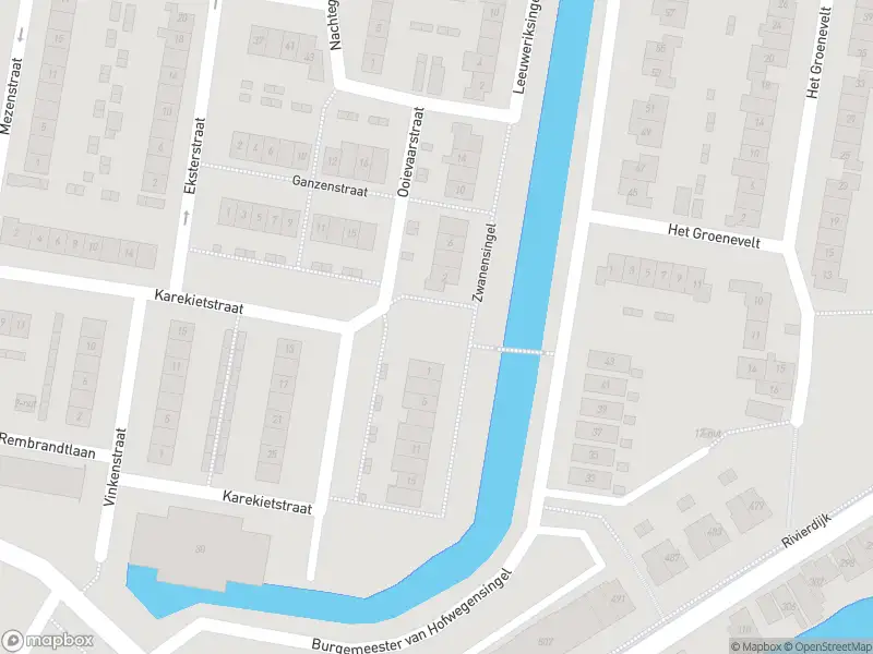 Ambulance met grote spoed naar de Karekietstraat in Sliedrecht