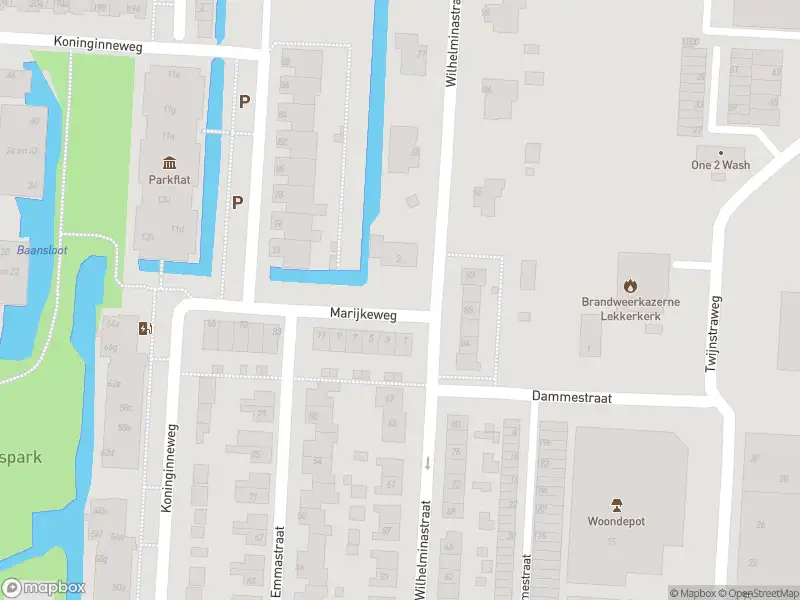 Ambulance met gepaste spoed naar de Marijkeweg in Lekkerkerk