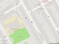 Ambulance met grote spoed naar de Jan van Nassaustraat in 's-Gravenhage