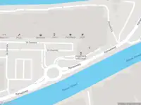 Politie met grote spoed naar de Kanaalweg in Leeuwarden vanwege ongeval met letsel