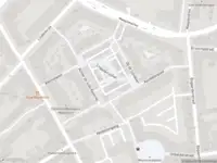 Brandweer met gepaste spoed naar de Lindenkruishof in Maastricht