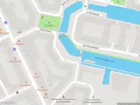 Brandweer met grote spoed naar de Martin Vlaarkade in Amsterdam vanwege stankoverlast