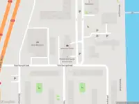 Ambulance met grote spoed naar de Poeldijkstraat in Amsterdam