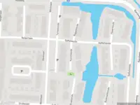 Ambulance met grote spoed naar de Korentiende in Lekkerkerk