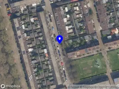 112 melding Brandweer met gepaste spoed naar de Aart van der Leeuwstraat in Rotterdam vanwege afhijsen patient