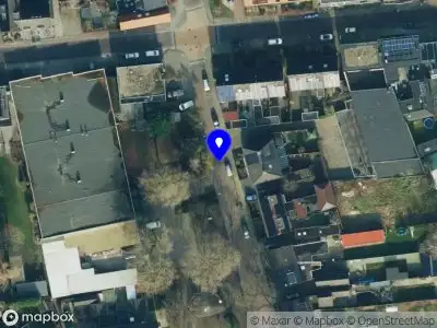 Politie naar de Koninginnestraat in Nijverdal vanwege aanrijding met letsel