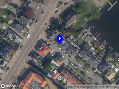 Ambulance met grote spoed naar de Plasoord in Rotterdam