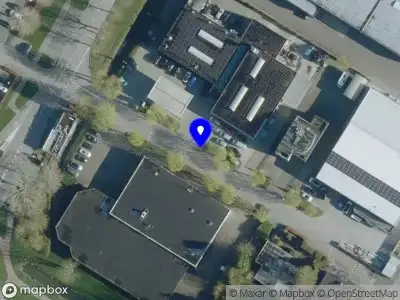 112 melding Brandweer met grote spoed naar de Ambacht in Zaltbommel vanwege middelgrote brand