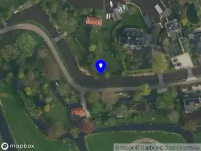 Ambulance met grote spoed naar de Twaalfmorgen in Reeuwijk