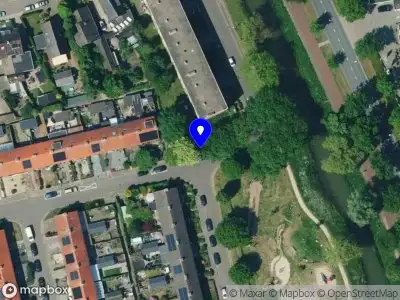 Politie naar de Broedplaats in Apeldoorn vanwege aanrijding met letsel