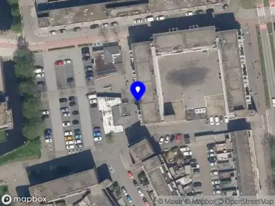 Ambulance met gepaste spoed naar de Geuzenplein in Schiedam